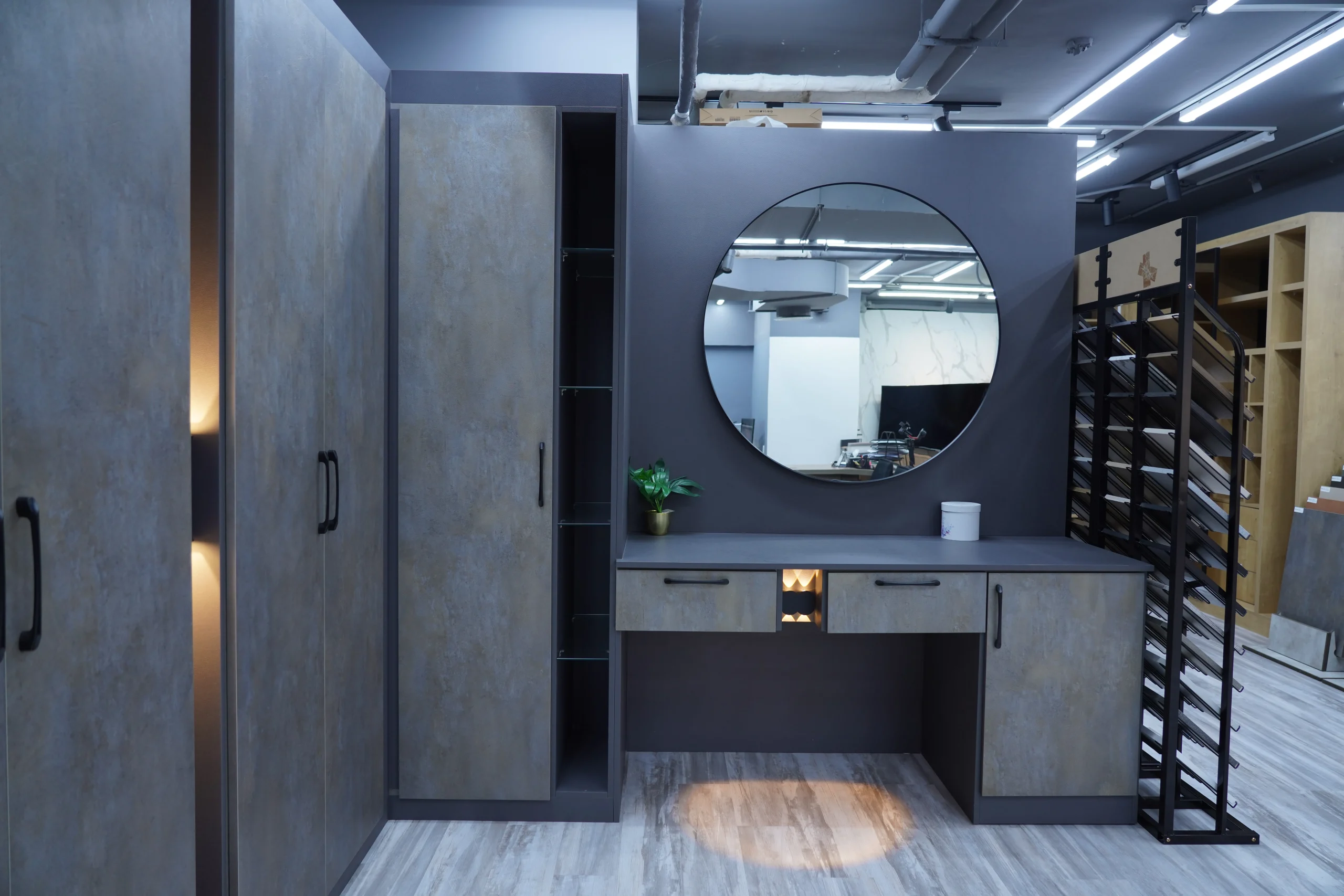 Minimalist Industrial Vanity Set